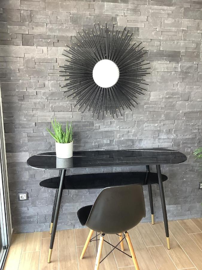 Sunny New Lovely Apartment 60 Meters From The Metro Athen Exterior foto