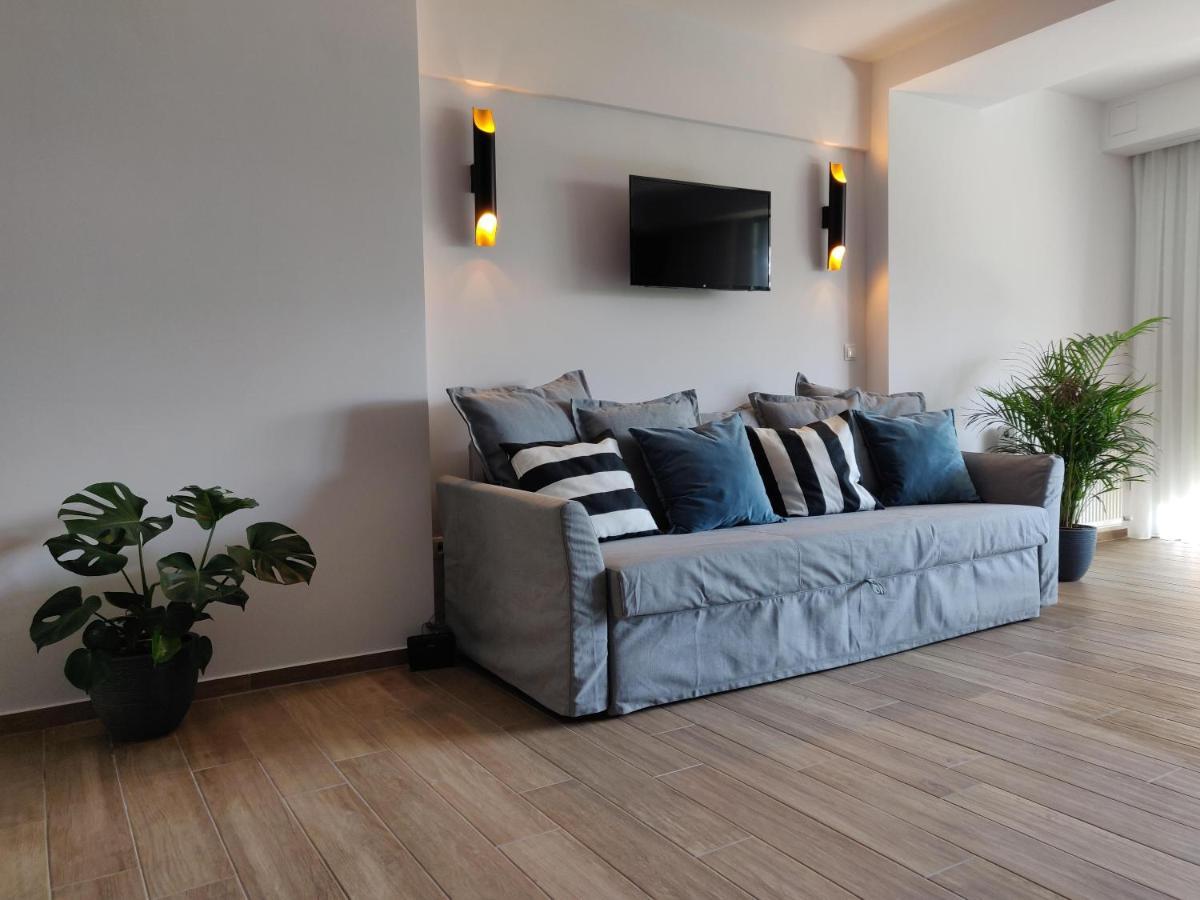 Sunny New Lovely Apartment 60 Meters From The Metro Athen Exterior foto